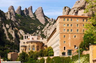 Excursión de un día desde Barcelona: Montserrat