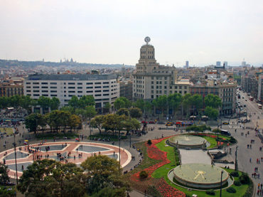La Historia de Plaza Cataluña